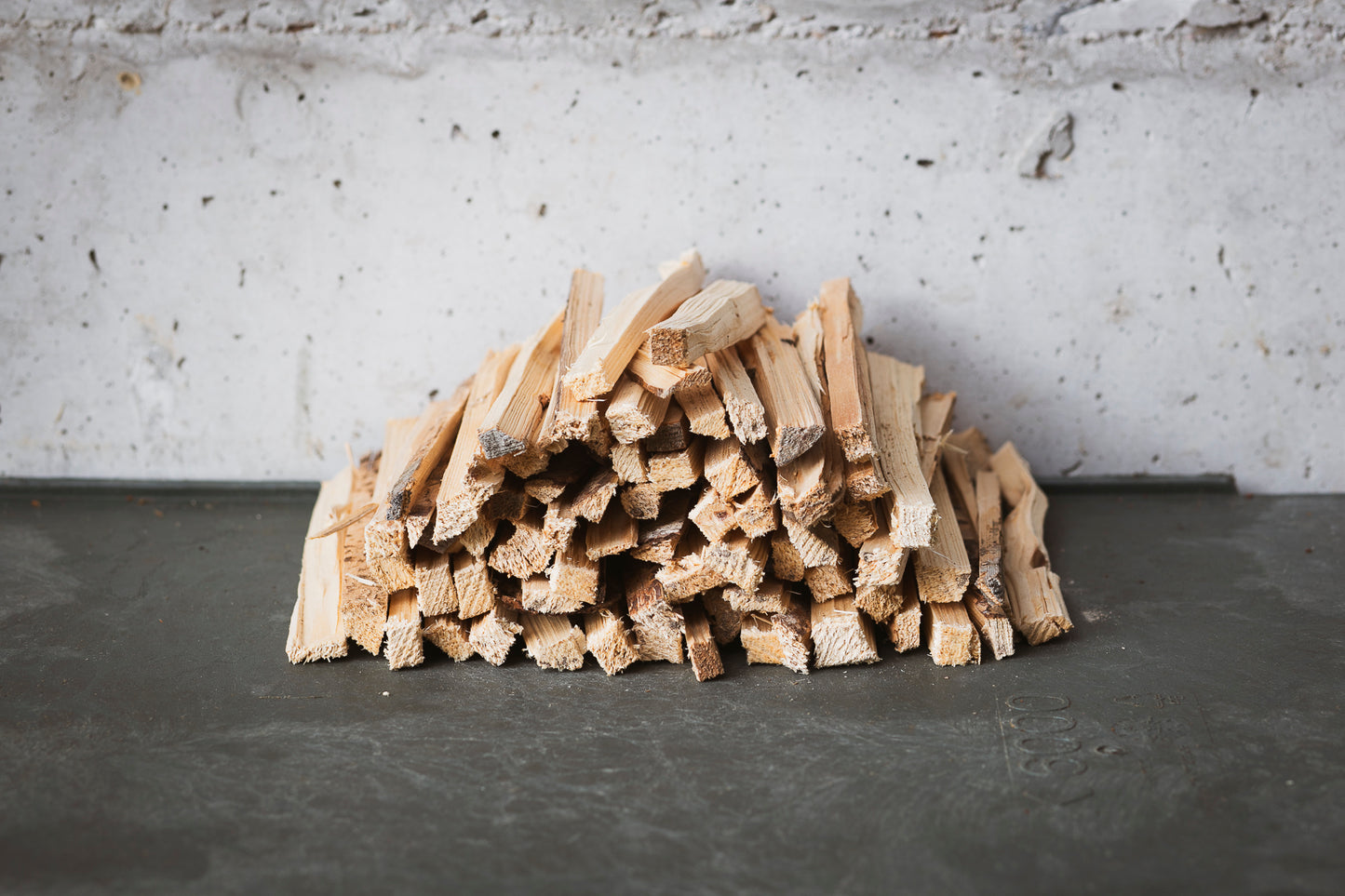 Anzündholz 7kg Karton - Trocken & Ofenfertig